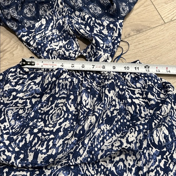 Abercrombie & Fitch Navy and White Dress Long-sleeve Plunge Cutout Maxi Dress XS - Picture 13 of 13